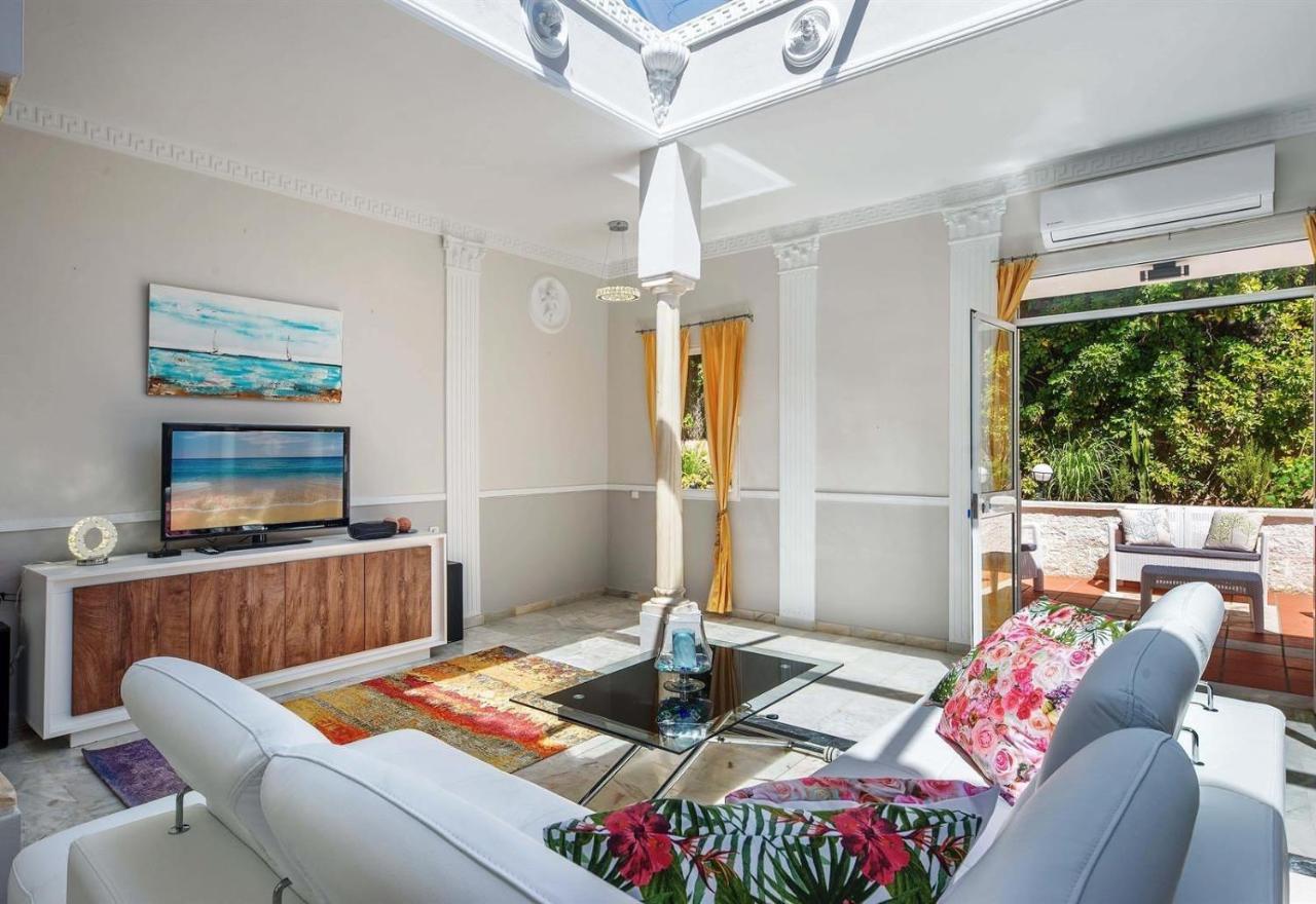Villa Domus Vesta Marbella Buitenkant foto