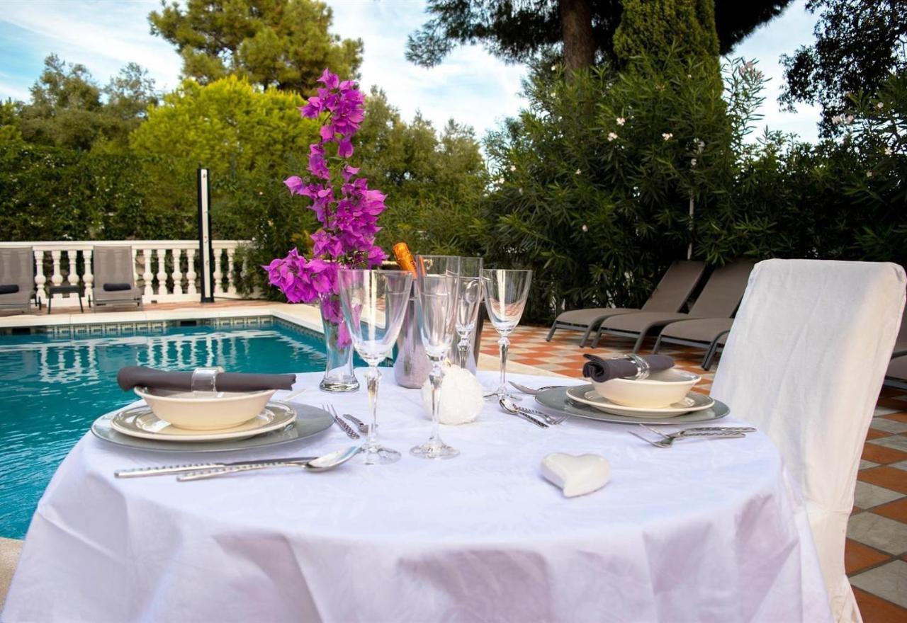 Villa Domus Vesta Marbella Buitenkant foto